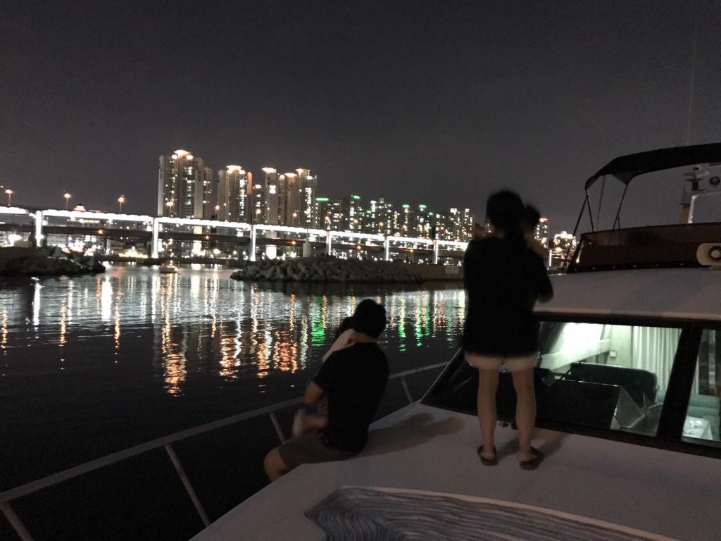 Sea And Yacht Hotel Busan Buitenkant foto