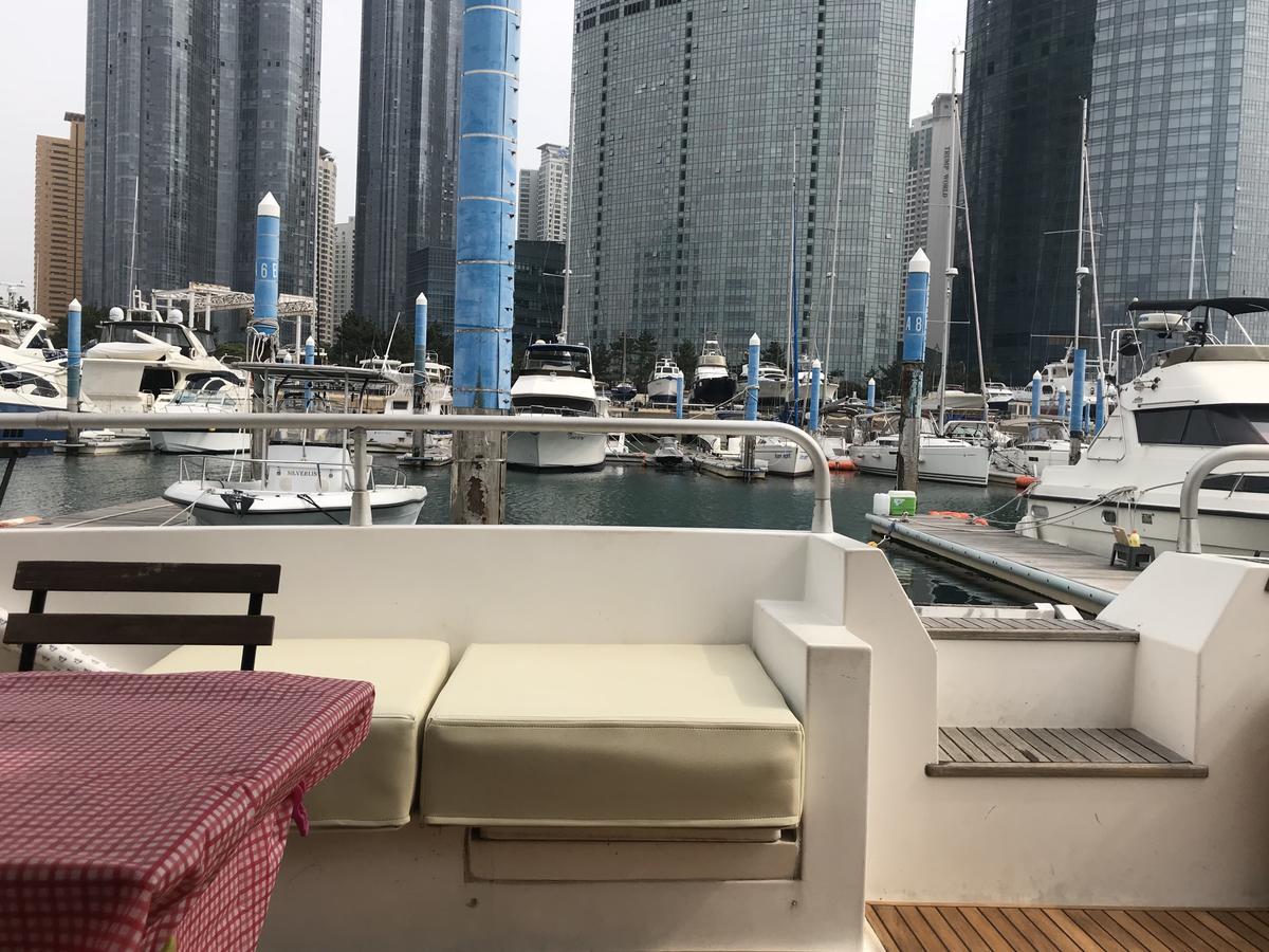 Sea And Yacht Hotel Busan Buitenkant foto